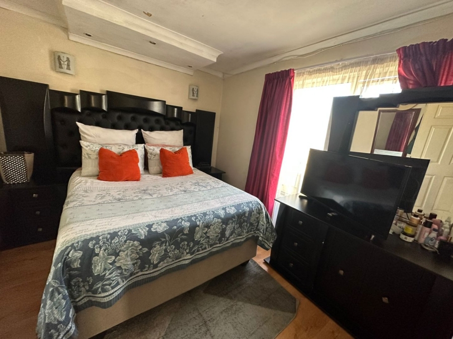 2 Bedroom Property for Sale in Highbury Park Western Cape